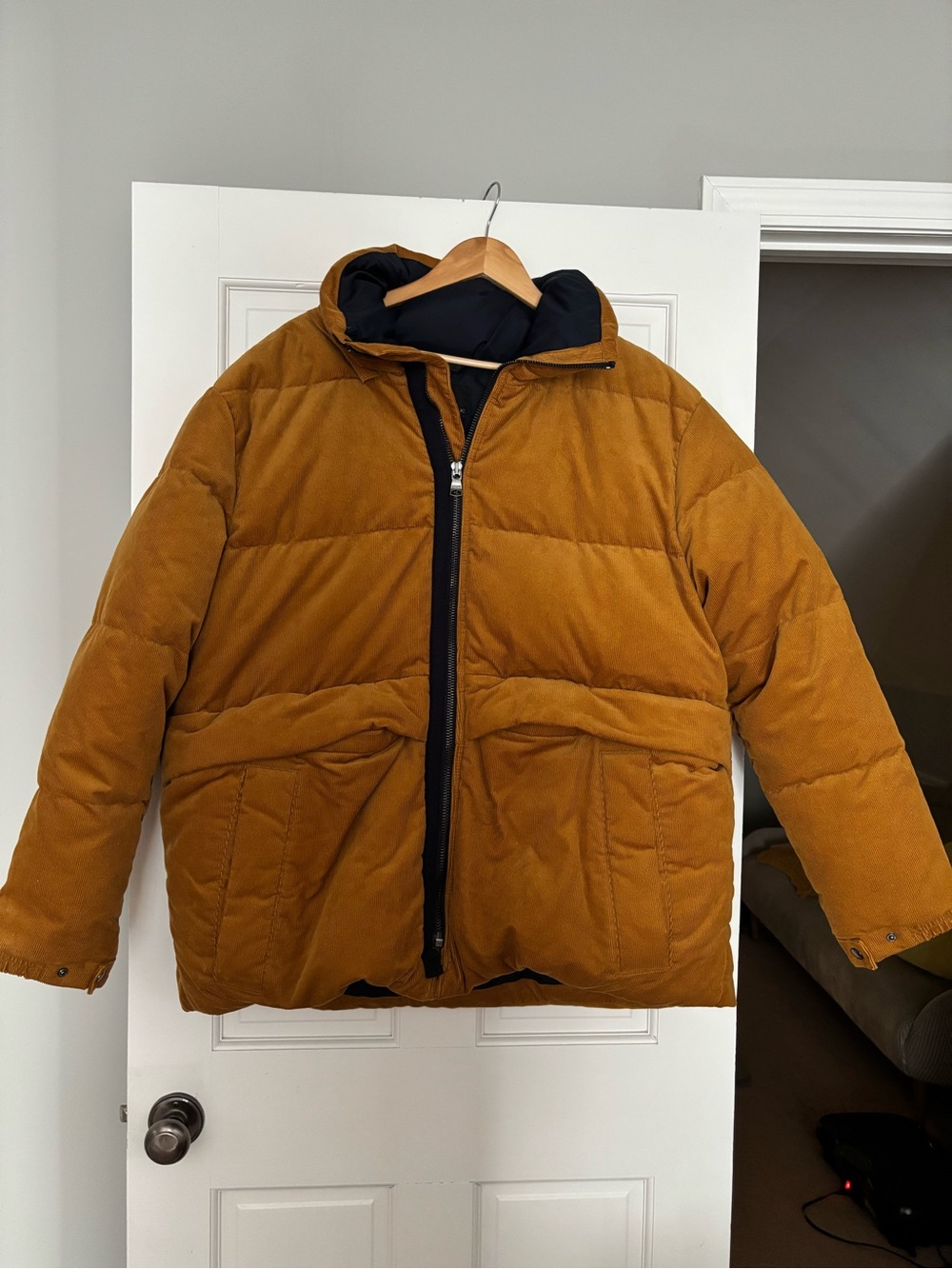 Banana Republic Men's Mustard Corduroy Puffer Jacket